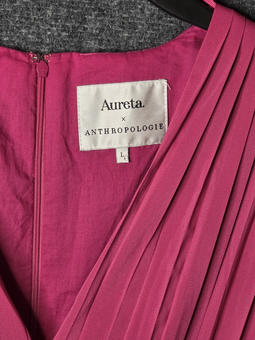 Aureta x Anthropologie Pleated Long Sleeve V Neck Mini Dress Raspberry Pink Lg - Picture 5 of 5